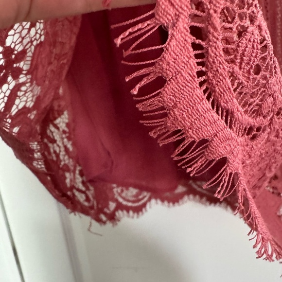 Worthington Sleeveless Embellished Blouse Mandarin Collar. Ptp 18” length 26” - Picture 2 of 6